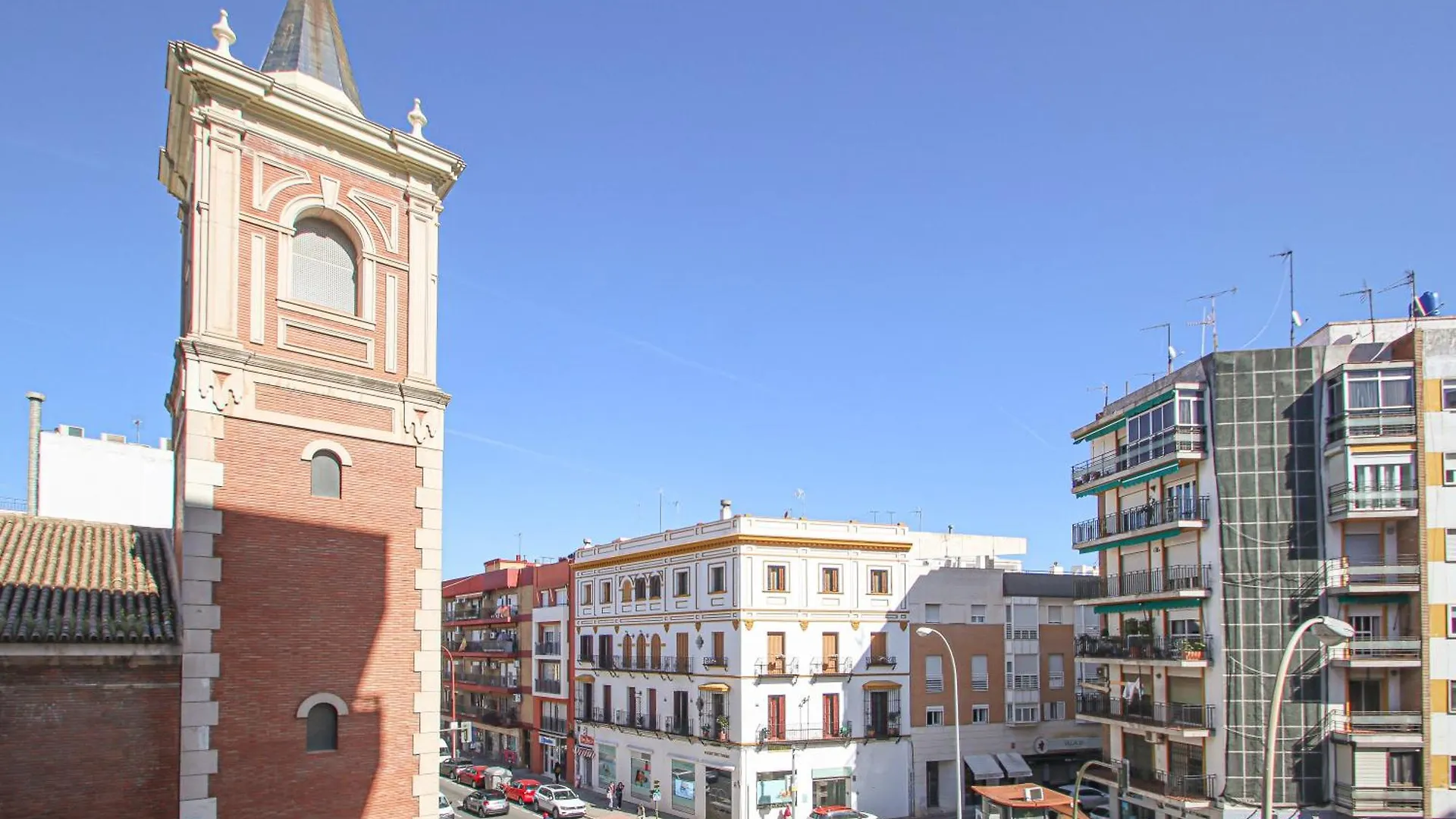 Fabulous Studio With Great Views - 15M Giralda Seville