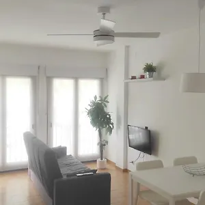 Apartamento Renovado, Luminoso, A 300m De La Playa Apartamento Ampuriabrava