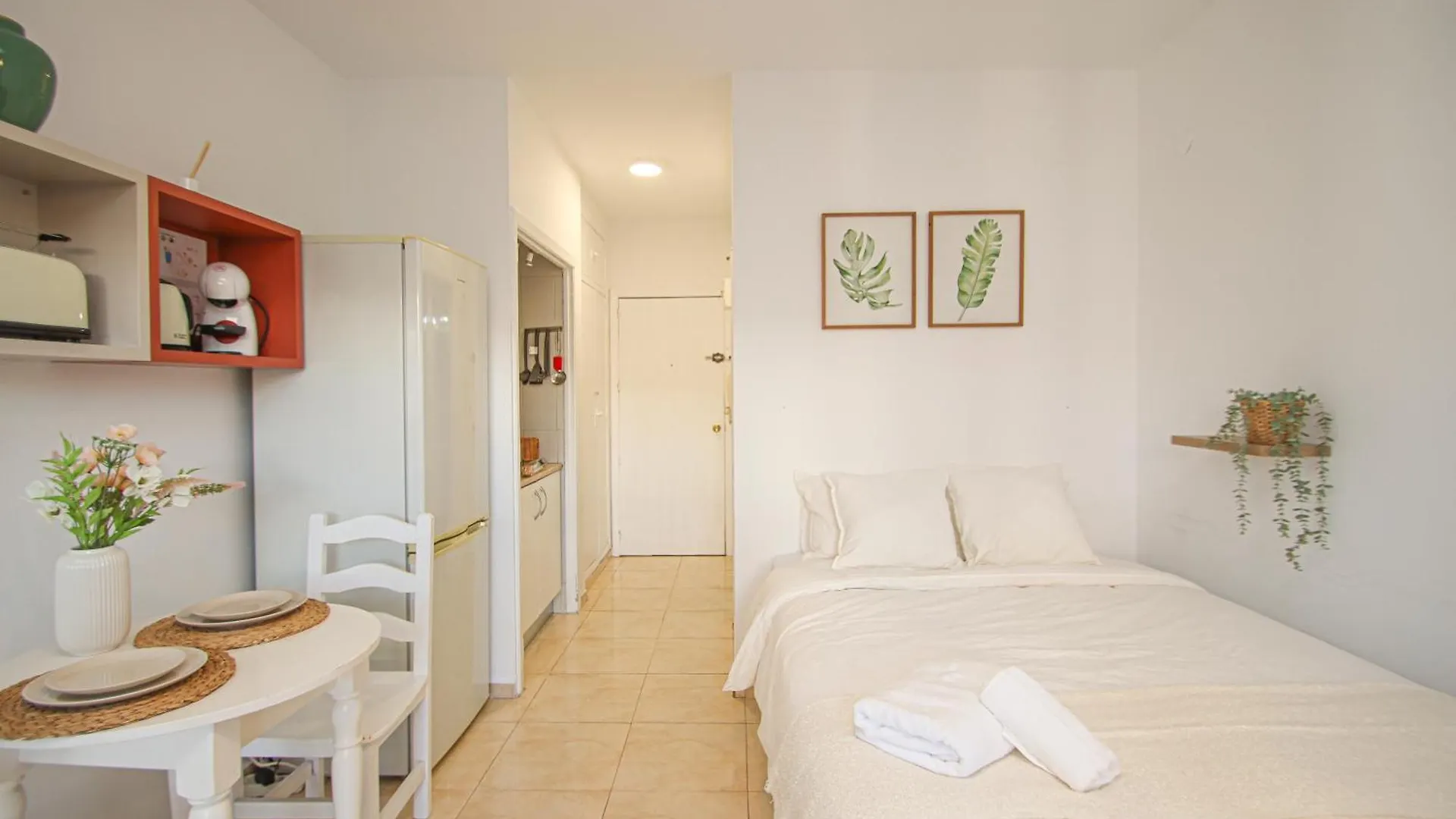 Апартаменты Fabulous Studio With Great Views - 15M Giralda Севилья Испания