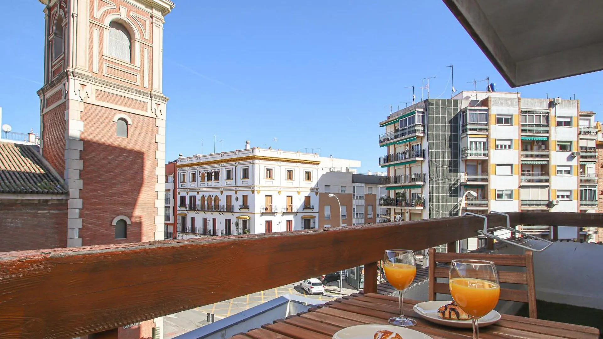 Fabulous Studio With Great Views - 15M Giralda Seville